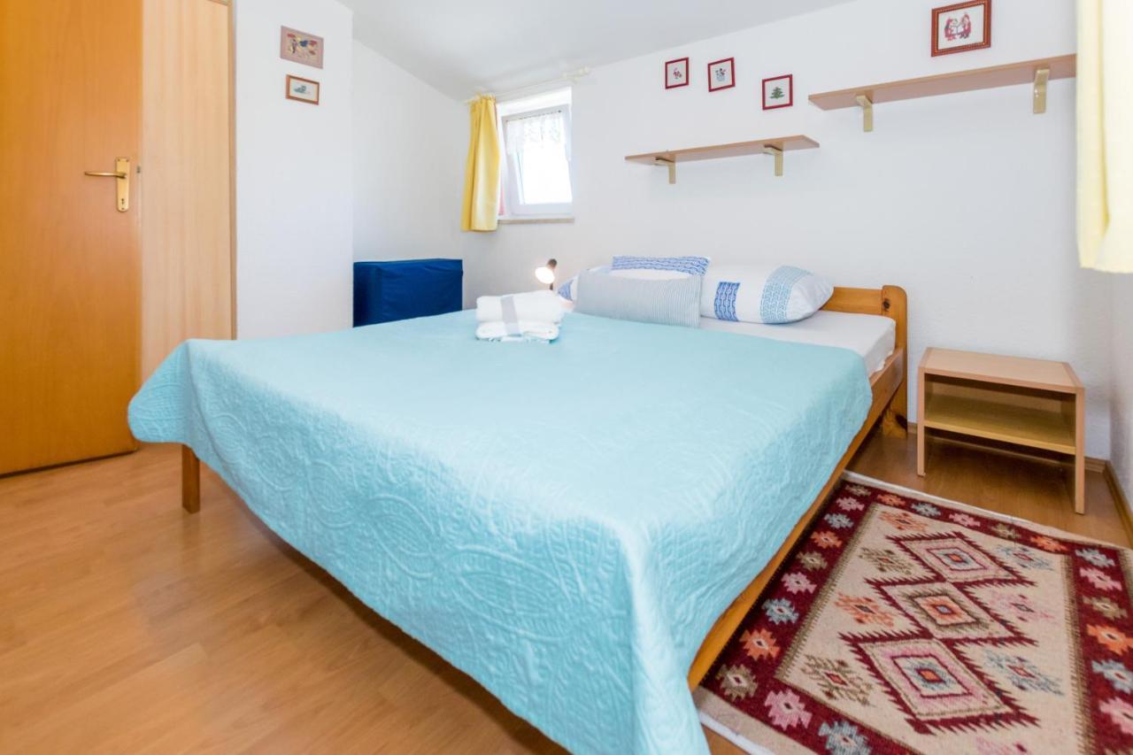פרמנטורה Cozy Apartments Emina Near The Sea מראה חיצוני תמונה