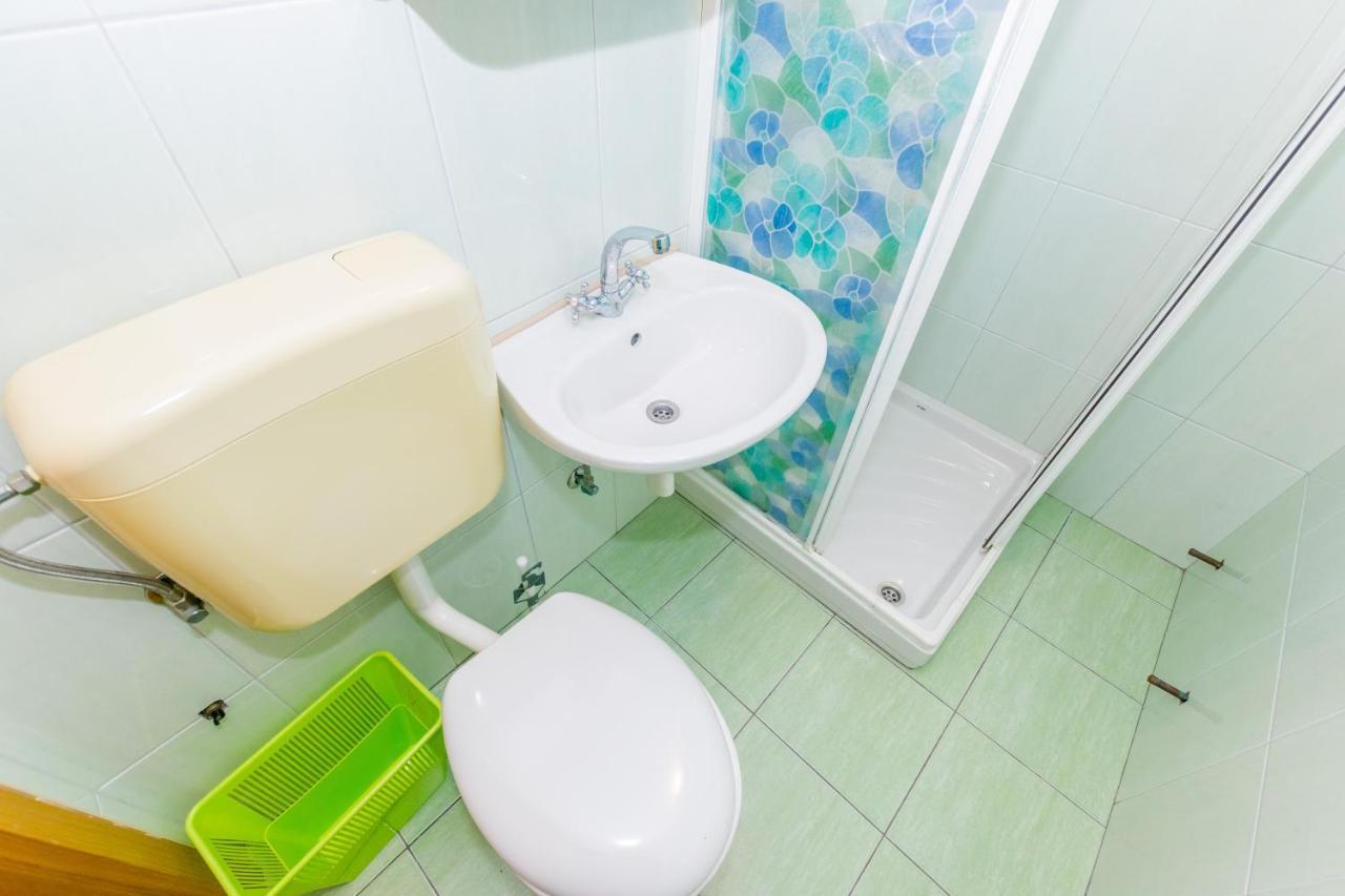 פרמנטורה Cozy Apartments Emina Near The Sea מראה חיצוני תמונה